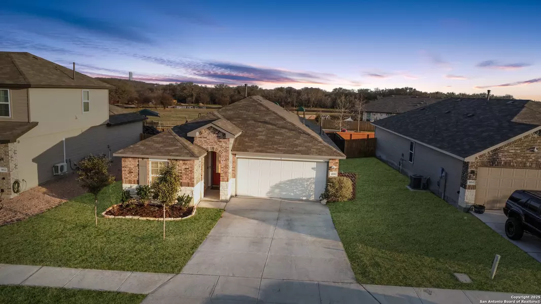 408 Pebble Creek Run, New Braunfels, TX 78130