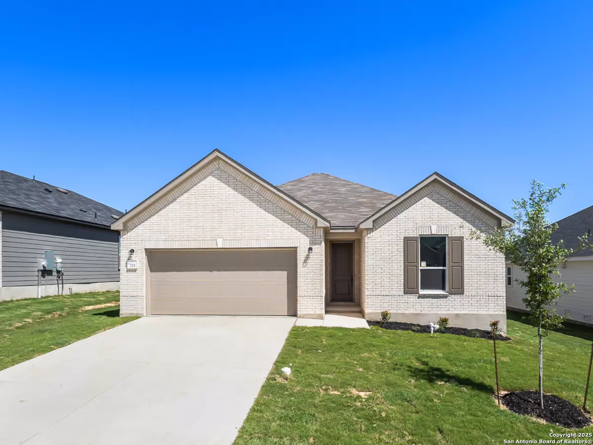 Boerne, TX 78006,211 WEST BOERNE HARBOR DRIVE