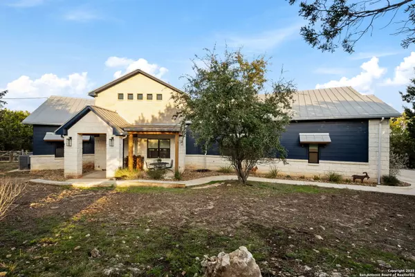 Boerne, TX 78006-7987,124 HOSKINS TRL
