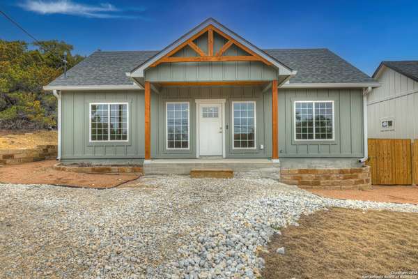 1196 Canyon Trace, Canyon Lake, TX 78133