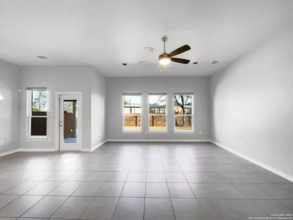 San Antonio, TX 78254-4558,8722 KALLISON ARBOR
