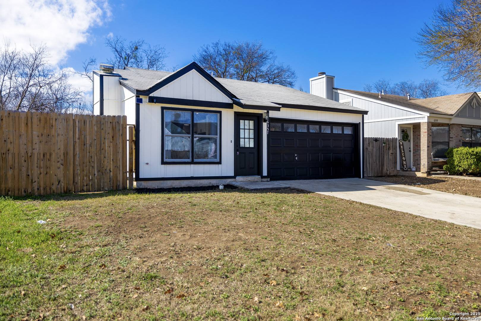 6357 Village Clb, San Antonio, TX 78250