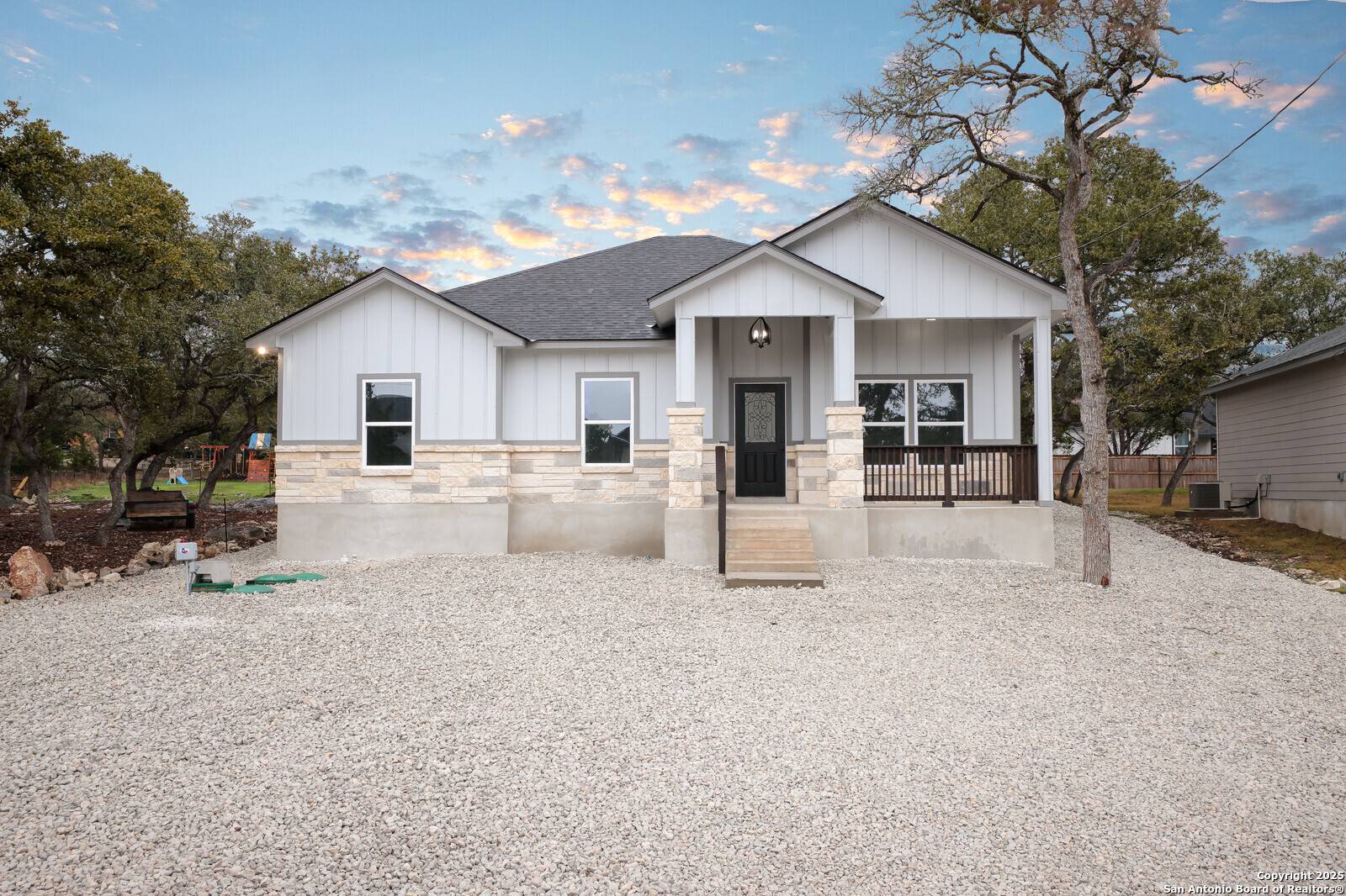 1385 Green Meadow, Spring Branch, TX 78070