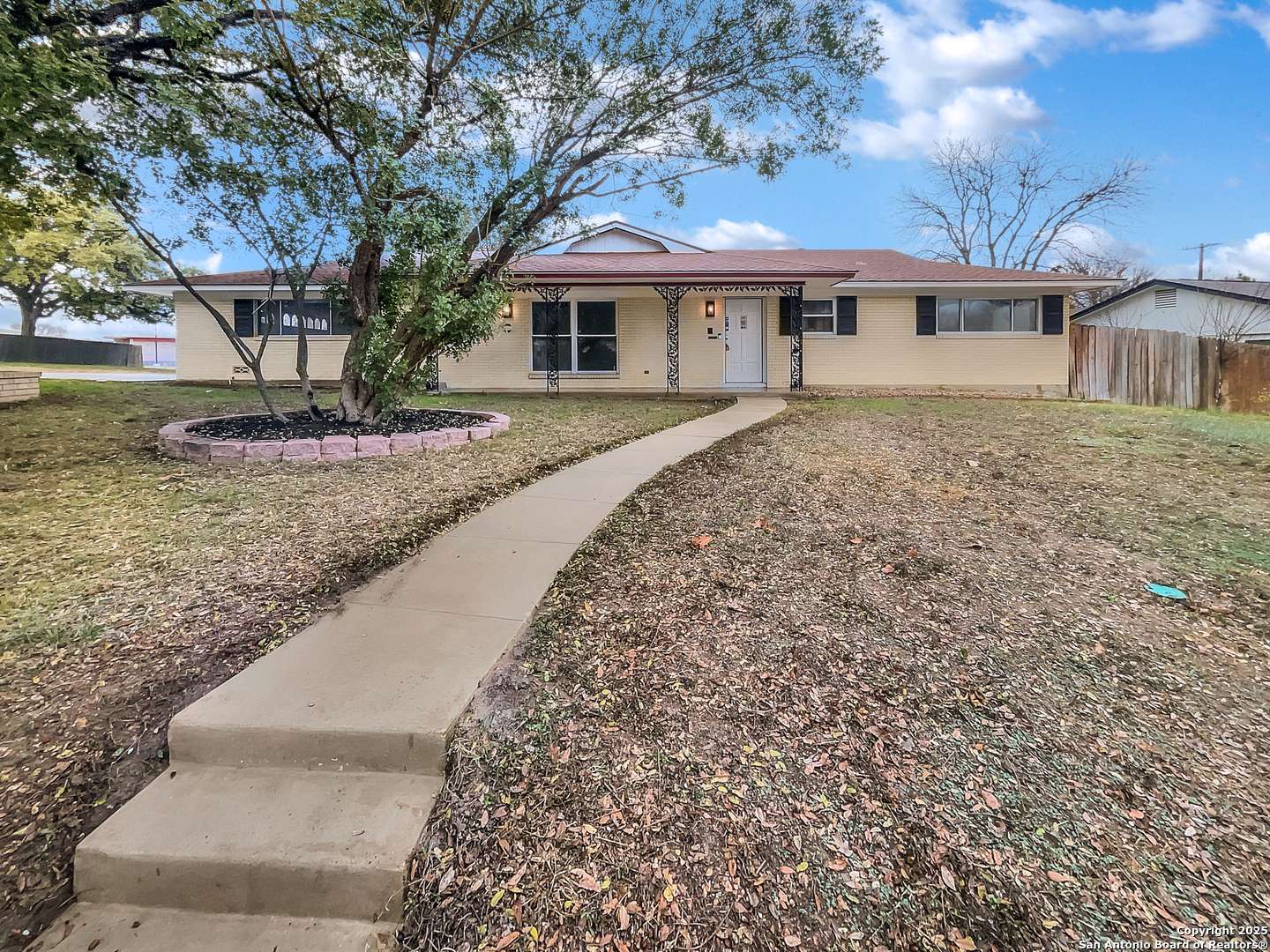 8310 DUDLEY DR, San Antonio, TX 78230-4519