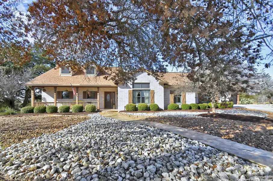 132 JUNIPER LN, Boerne, TX 78006-7910