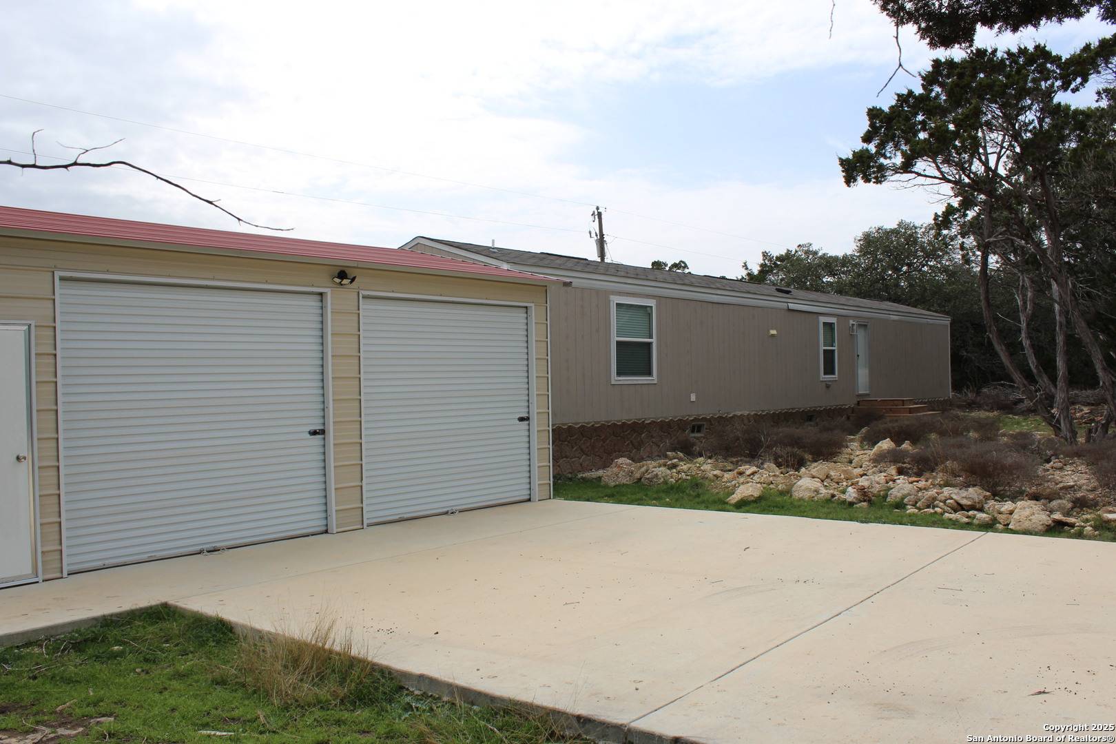 846 INGLEWOOD DR, Canyon Lake, TX 78133