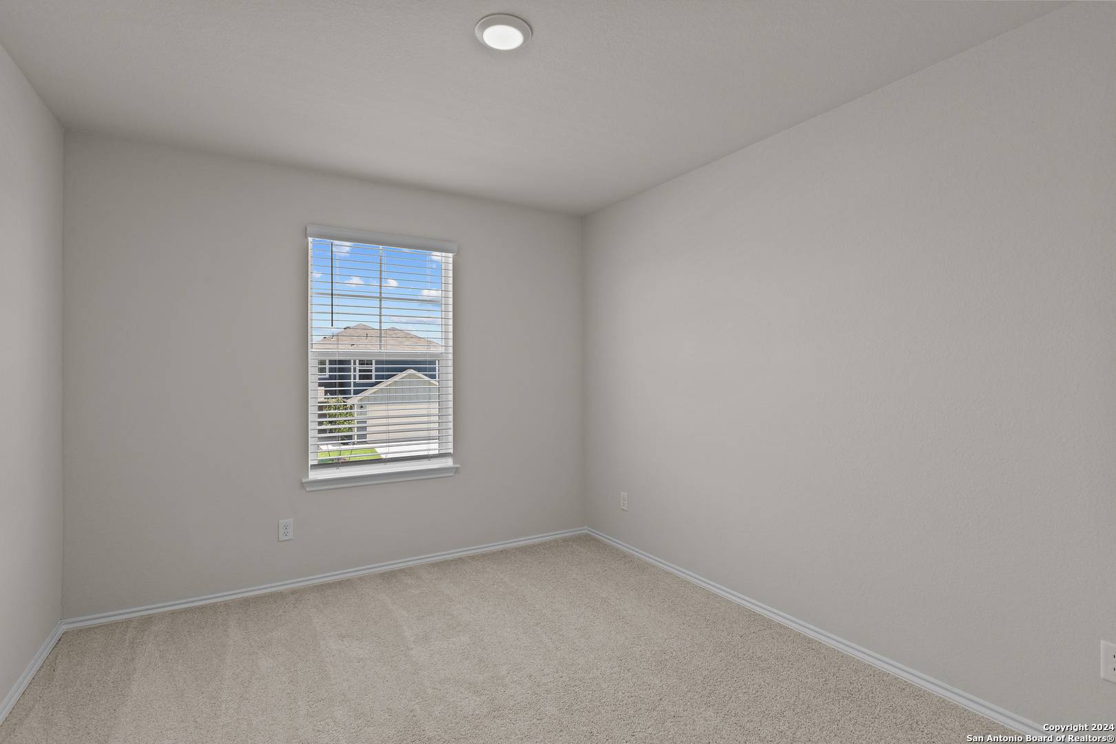 New Braunfels, TX 78130,1556 Golden Wheat