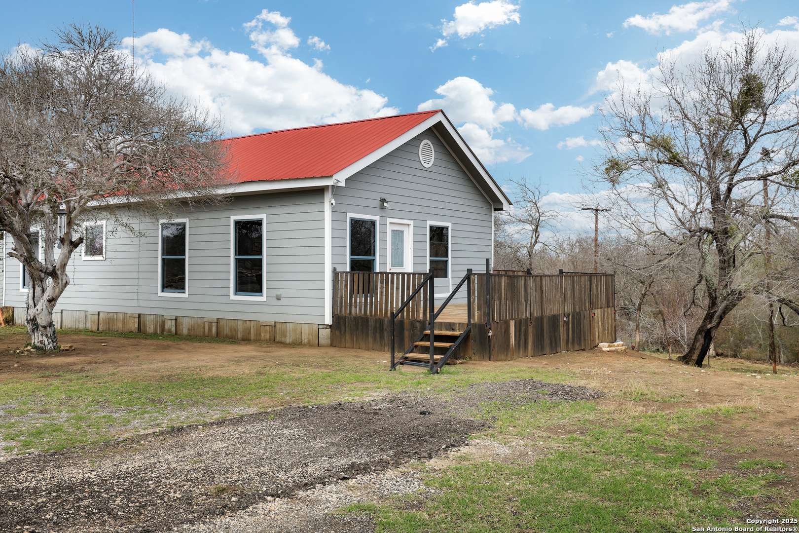 9455 FOSTER RD, San Antonio, TX 78222-6009