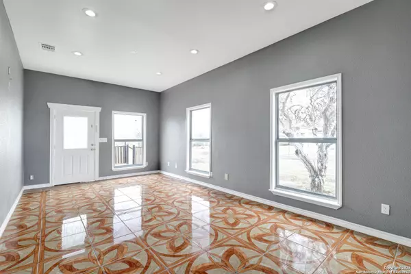 San Antonio, TX 78222-6009,9455 FOSTER RD