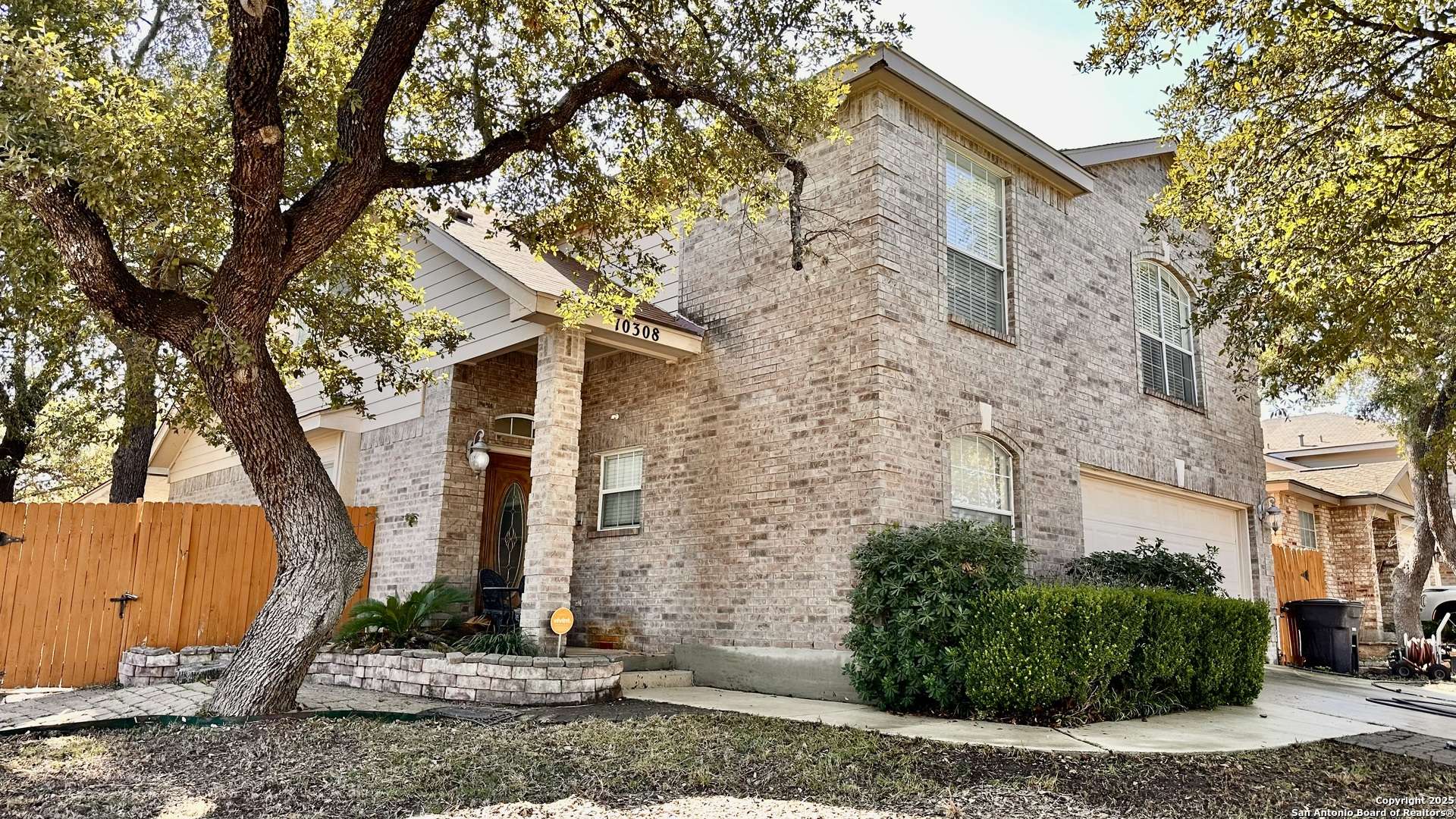 San Antonio, TX 78251,10308 Bobcat Blf