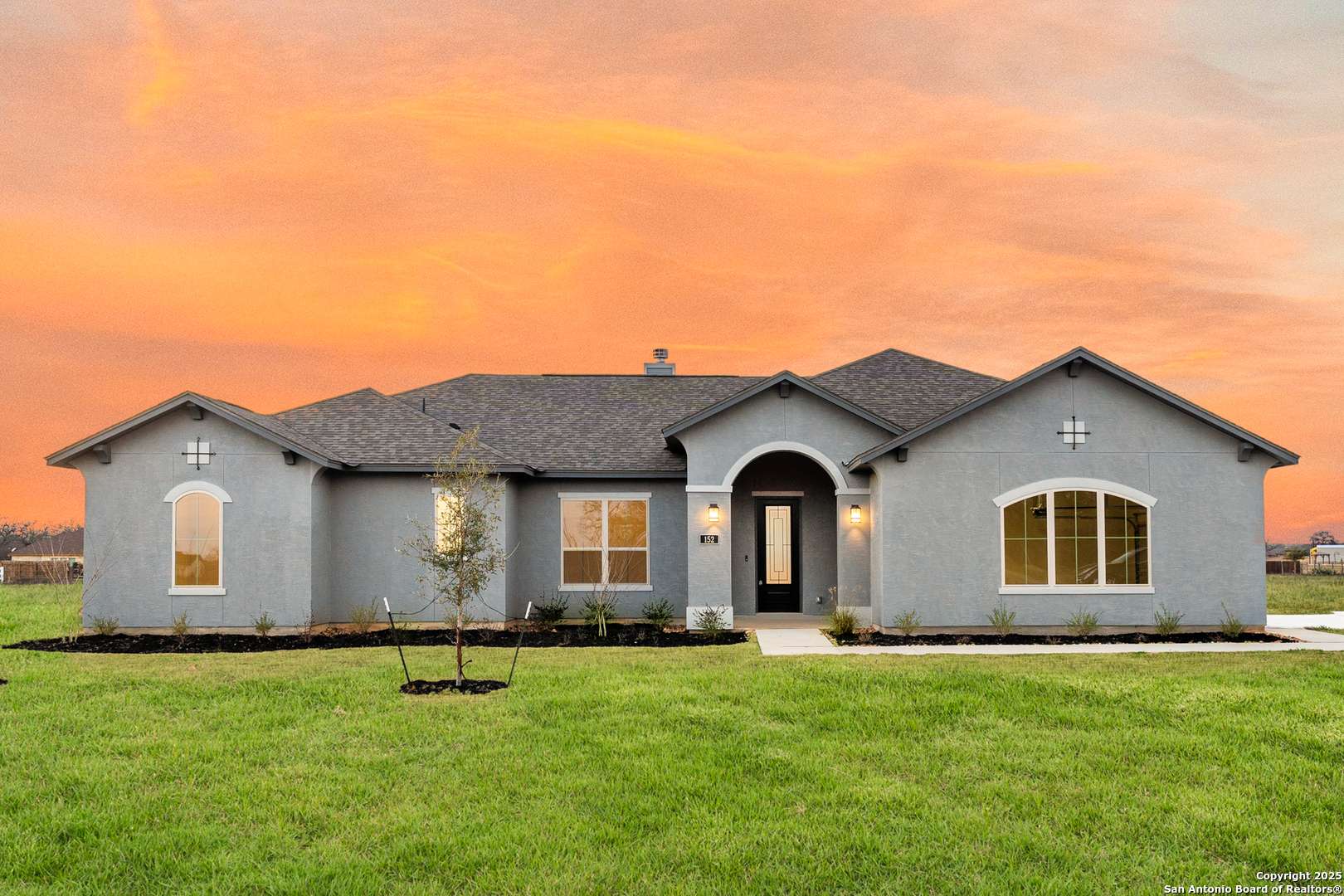 152 pradera ridge, Floresville, TX 78114