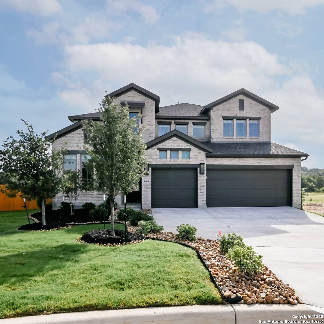 1888 Front Porch Avenue, New Braunfels, TX 78132