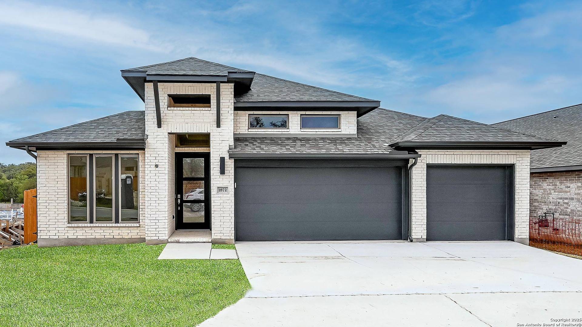 1872 Front Porch Avenue, New Braunfels, TX 78132