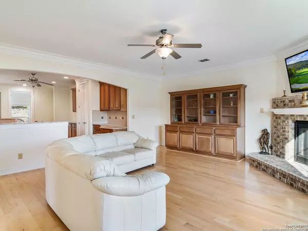 San Antonio, TX 78255-2392,19519 Terra Mont