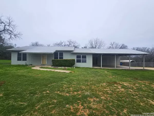 214 BLUEBONNET RDG, Seguin, TX 78155-9798