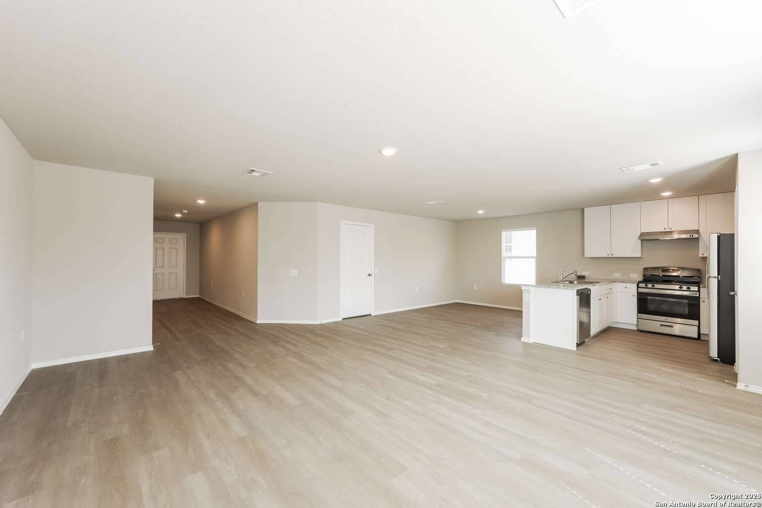 San Antonio, TX 78221,12106 Overton Way