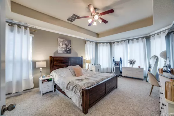 San Antonio, TX 78253,5002 Segovia