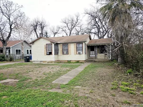 253 Barrett, San Antonio, TX 78225