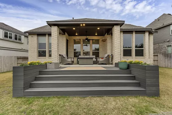 New Braunfels, TX 78132-3485,1620 CRAFTSMAN