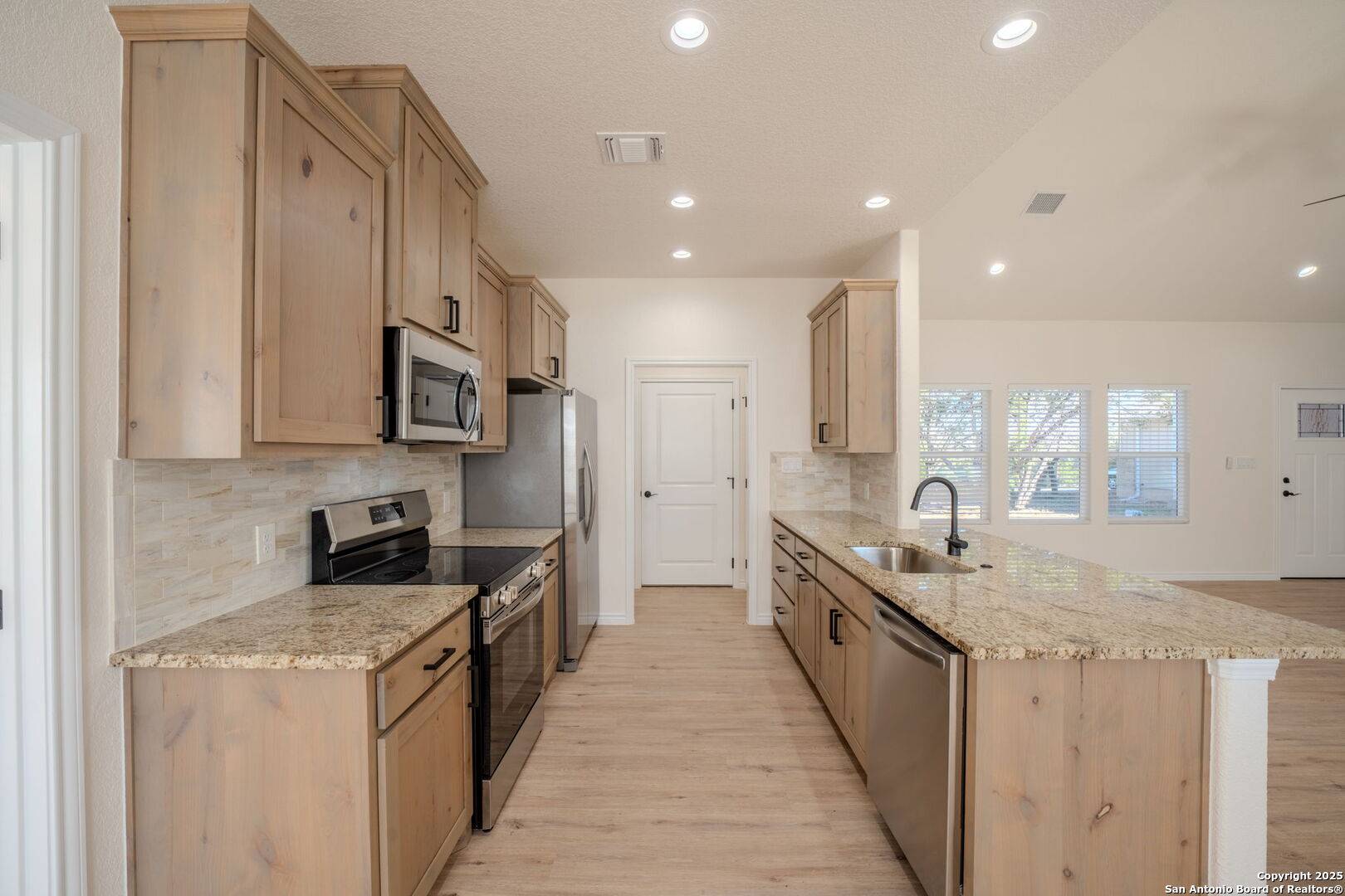 Canyon Lake, TX 78133,1246 DESIREE ST