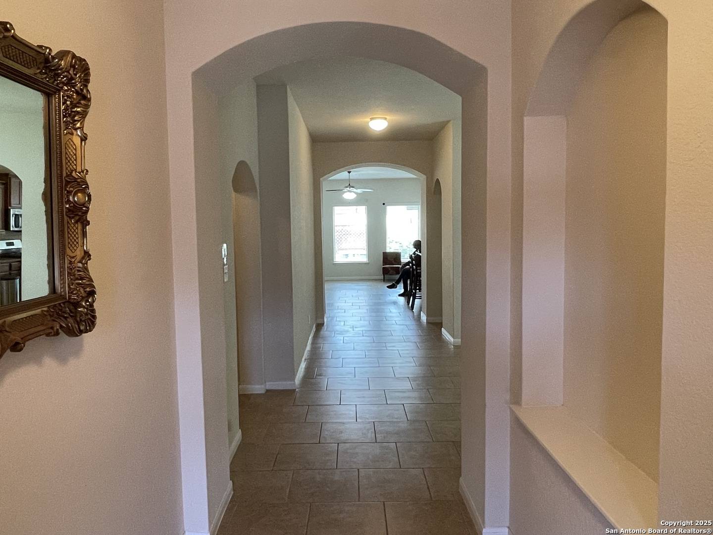 Converse, TX 78109-2146,8815 FALCON PARK