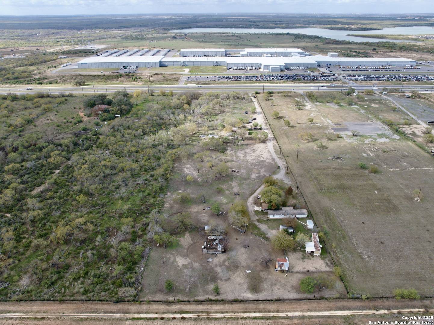 San Antonio, TX 78221,14988 Us Highway 281 N