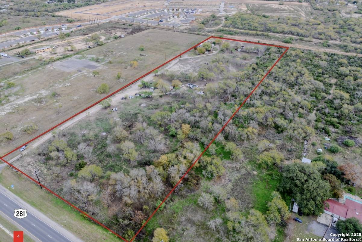 San Antonio, TX 78221,14988 Us Highway 281 N