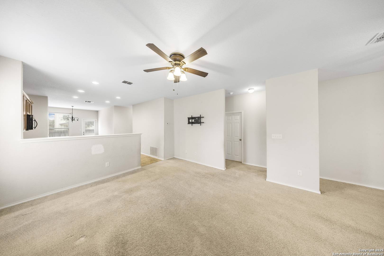 San Antonio, TX 78254-4437,11814 TWIN OAKS PATH