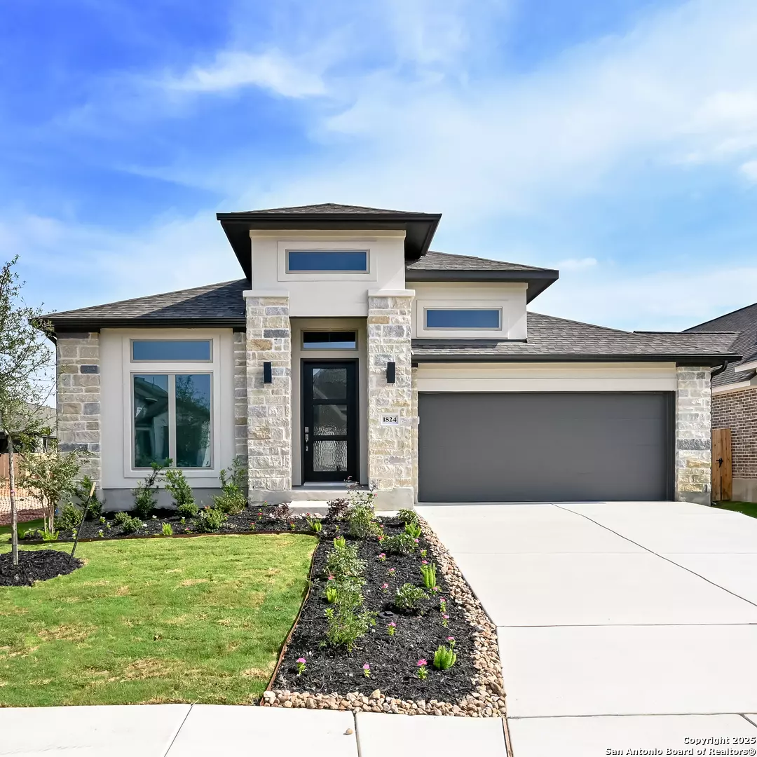 Seguin, TX 78155,1824 Field Brook