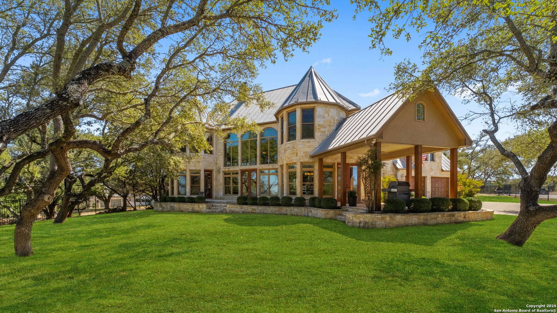 111 Saddle Ridge, Spring Branch, TX 78070