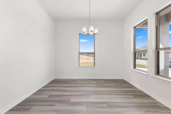 Schertz, TX 78108,4548 Yoakum Valley