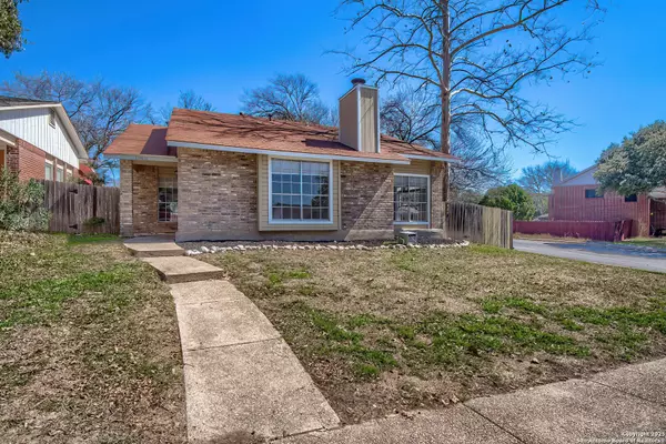 13802 Winding Hl, San Antonio, TX 78217