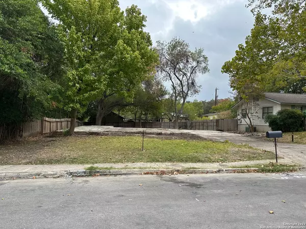 San Antonio, TX 78240-3427,6822 FARROW PL