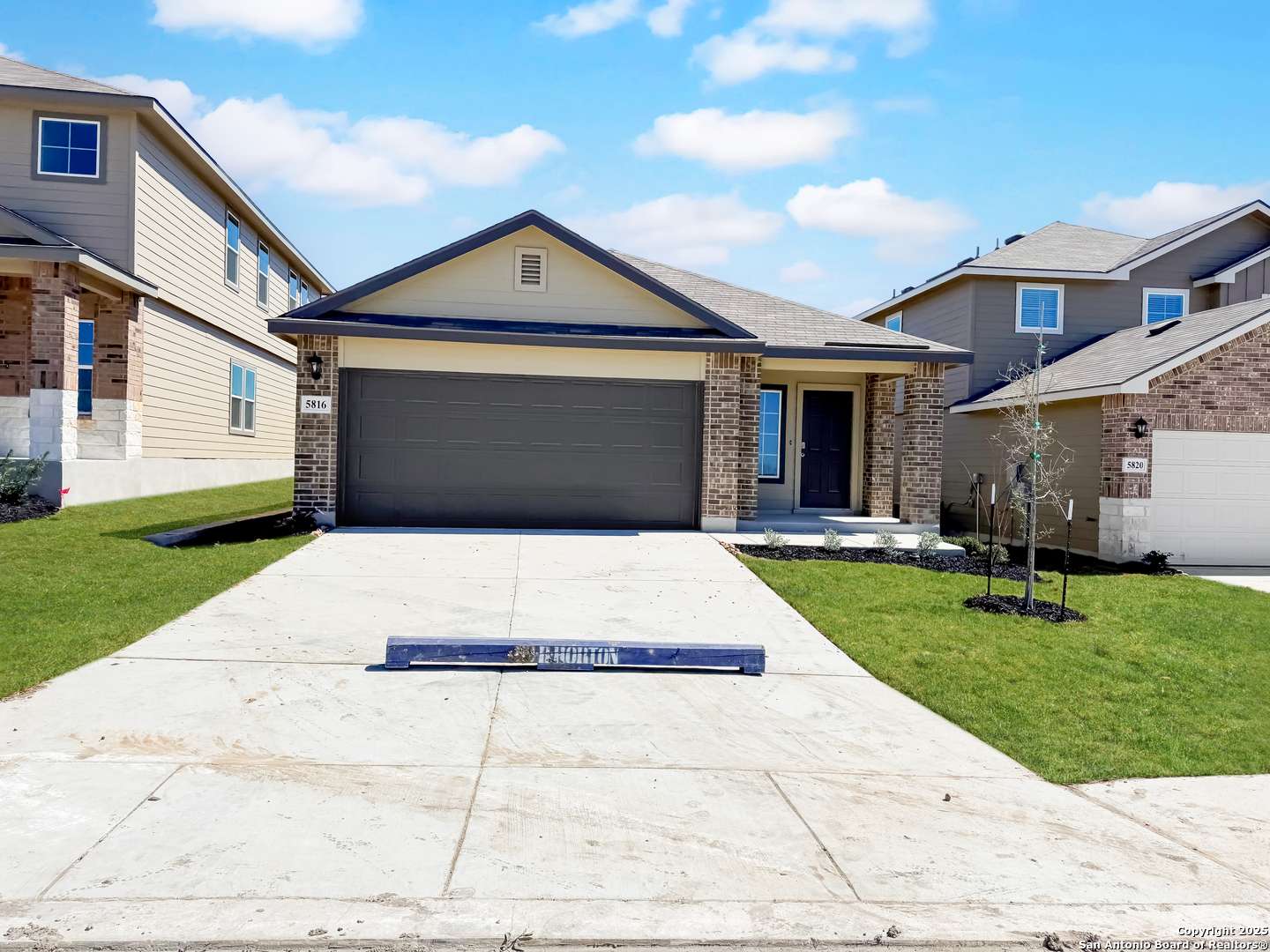 5816 Bailey Downs, San Antonio, TX 78245