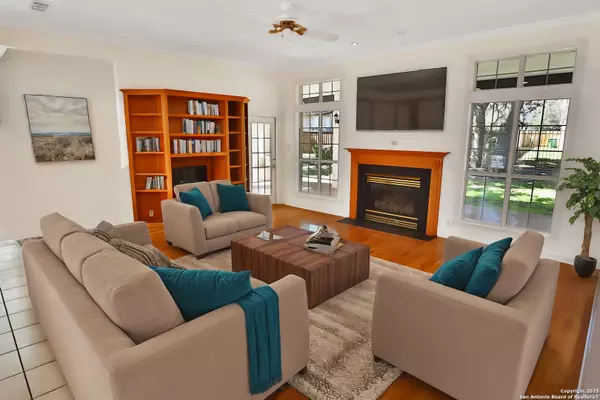 29619 Fairview Pl, Fair Oaks Ranch, TX 78015