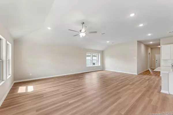 San Antonio, TX 78252,10314 Tule Creek Fork