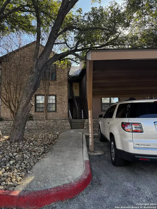 San Antonio, TX 78230,10955 Wurzbach UNIT 109