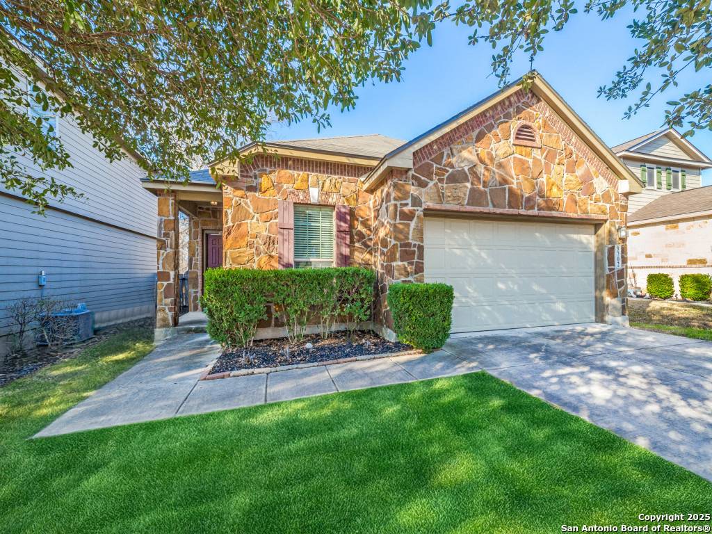 9702 Nueces Canyon, San Antonio, TX 78251