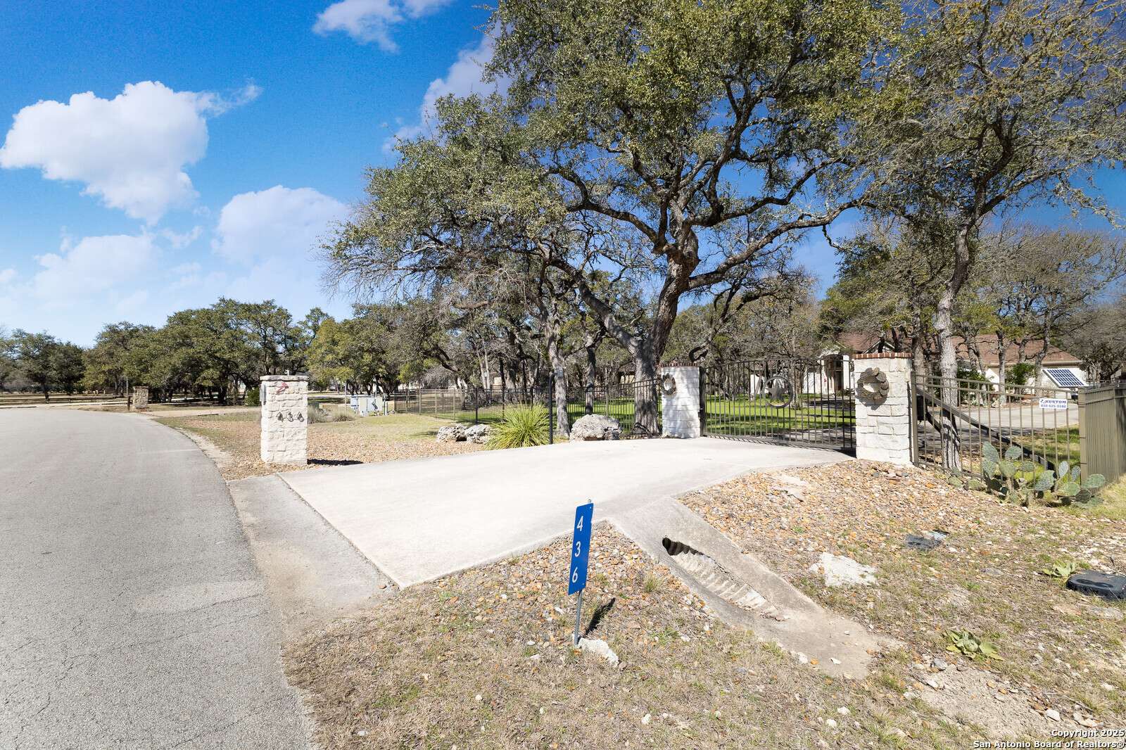 Spring Branch, TX 78070,436 hidden springs