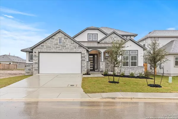 Seguin, TX 78155,3713 Pin Oak Hills