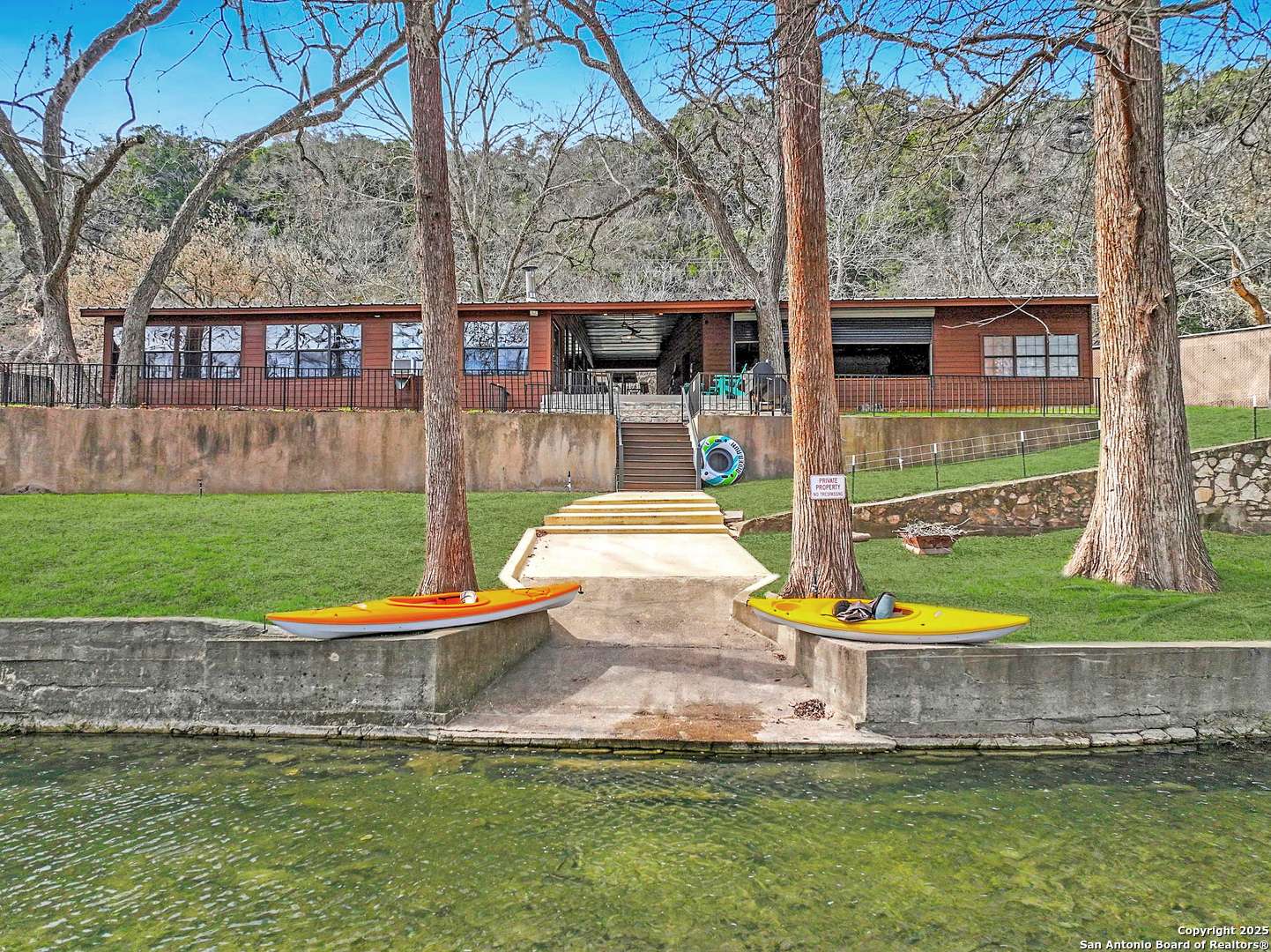 7840 RIVER RD, New Braunfels, TX 78132-3112
