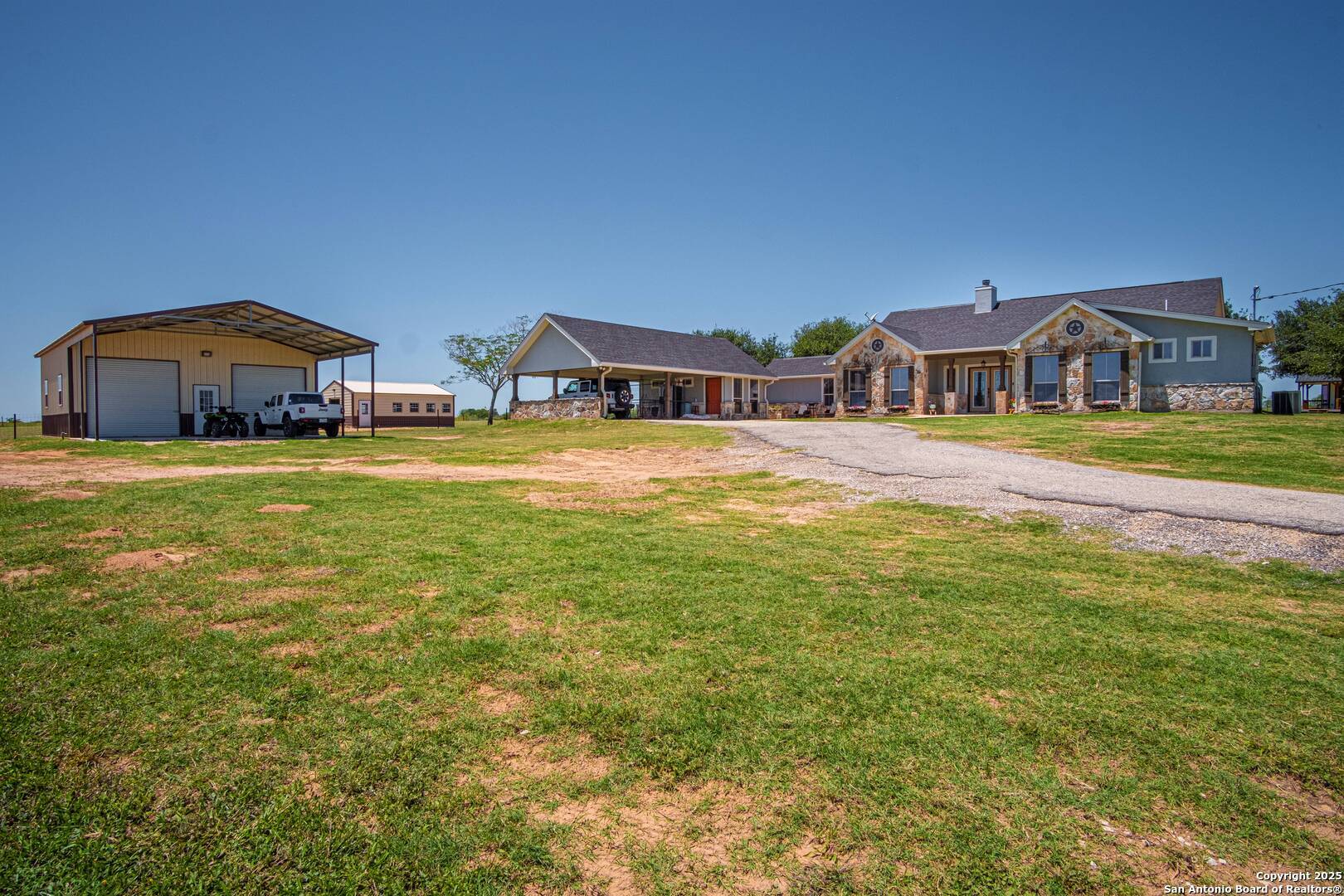 1891 state highway 97, Floresville, TX 78114