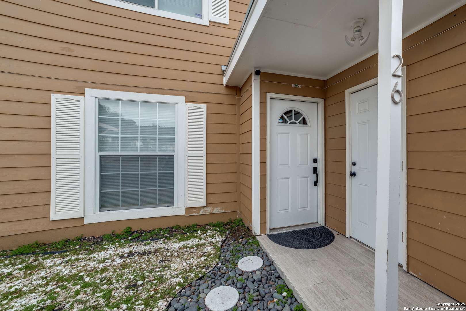 7322 Oak Manor Dr UNIT 26, San Antonio, TX 78229