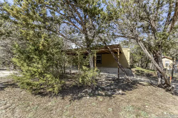 563 Misty Glen, Canyon Lake, TX 78133