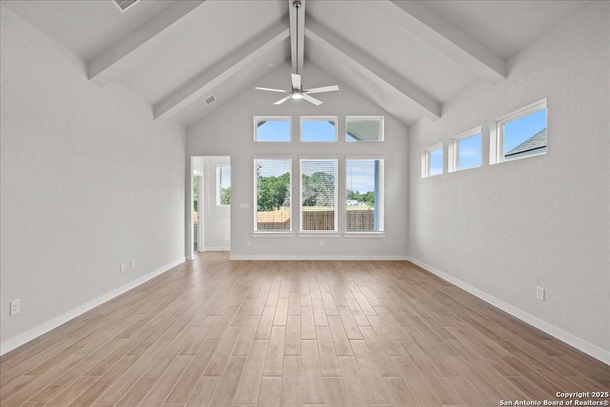 New Braunfels, TX 78130,990 Manger Lane