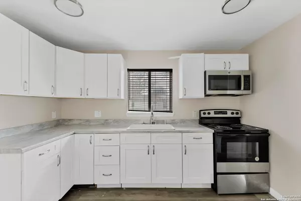 San Antonio, TX 78237,215 Prosperity