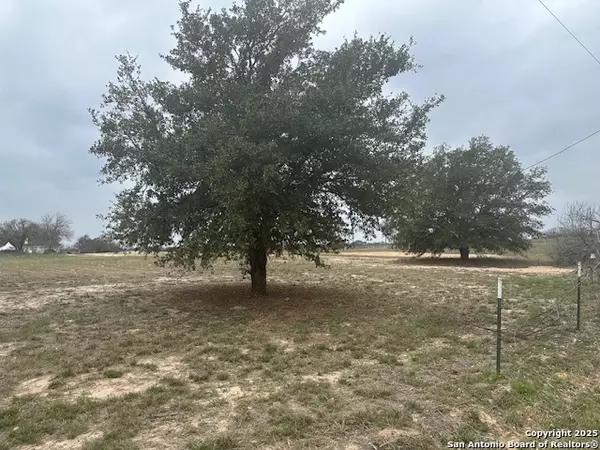 Von Ormy, TX 78073,004 STEVENS RD