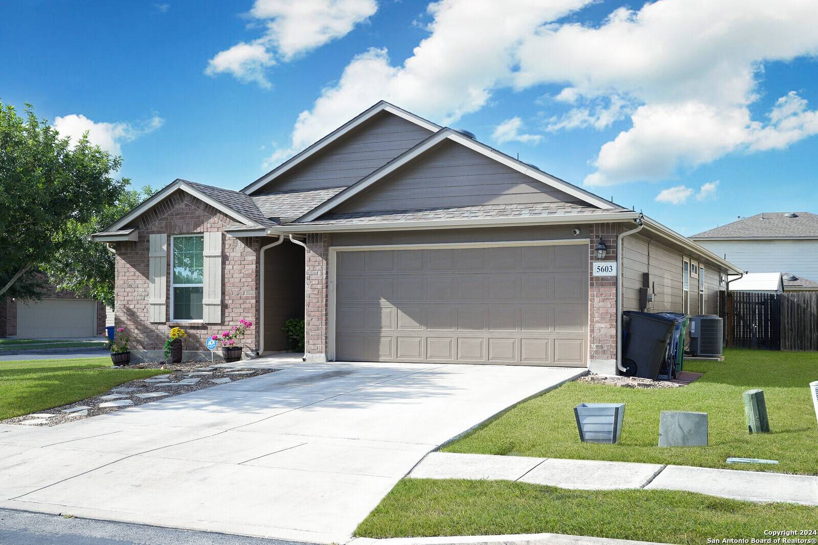 San Antonio, TX 78222-3477,5603 Espada Clf