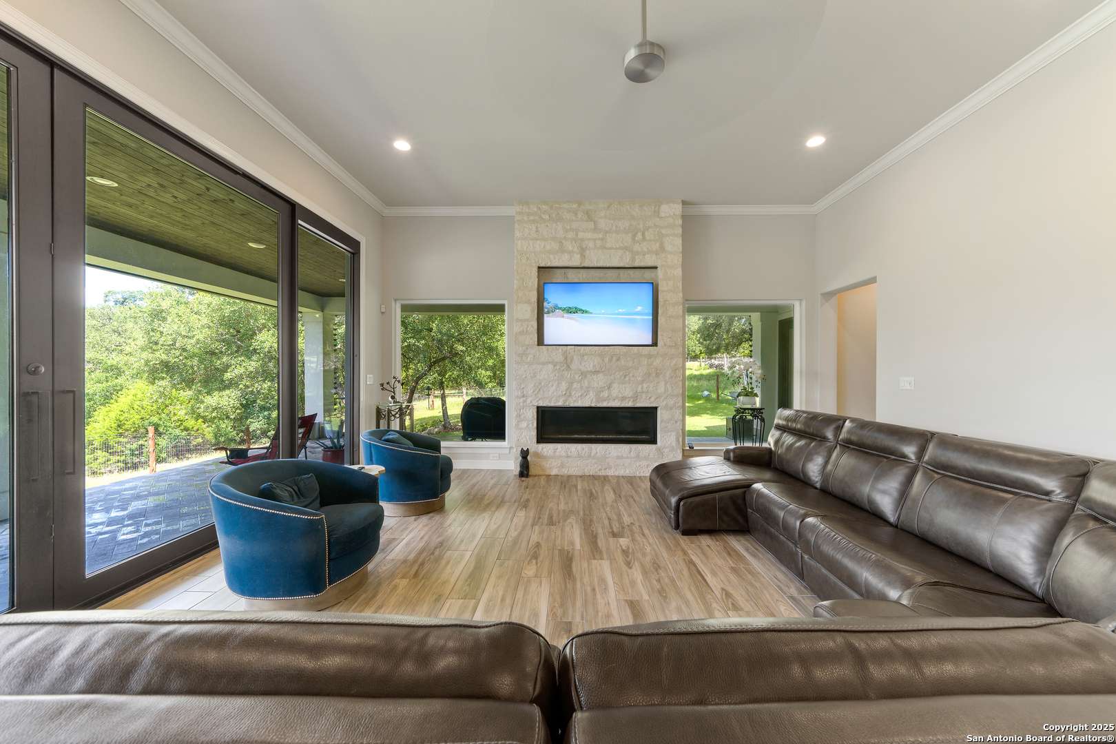 Boerne, TX 78006,400 Menger Springs