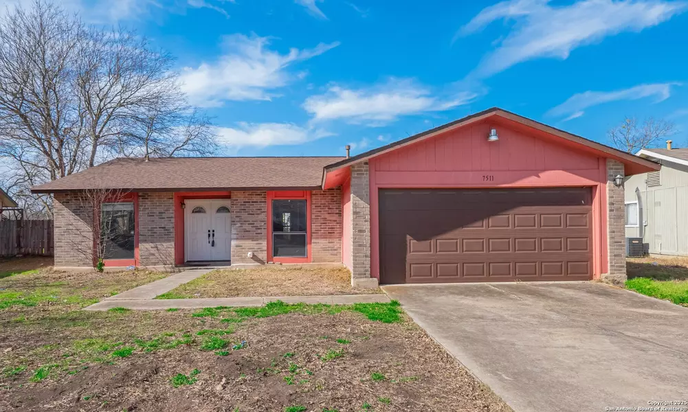 7511 Lago Frio, San Antonio, TX 78239